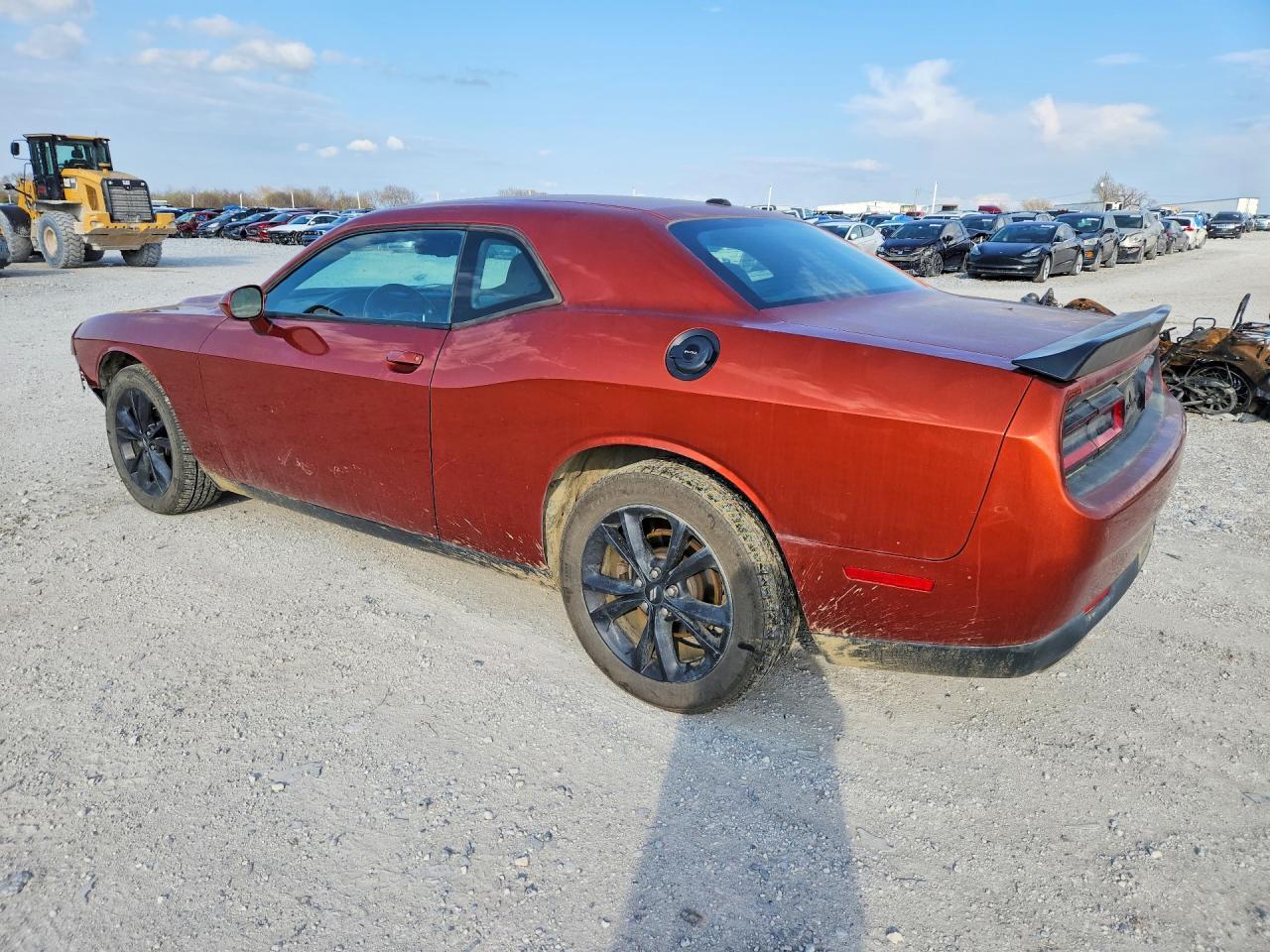 2021 Dodge Challenger Sxt - Фото 2