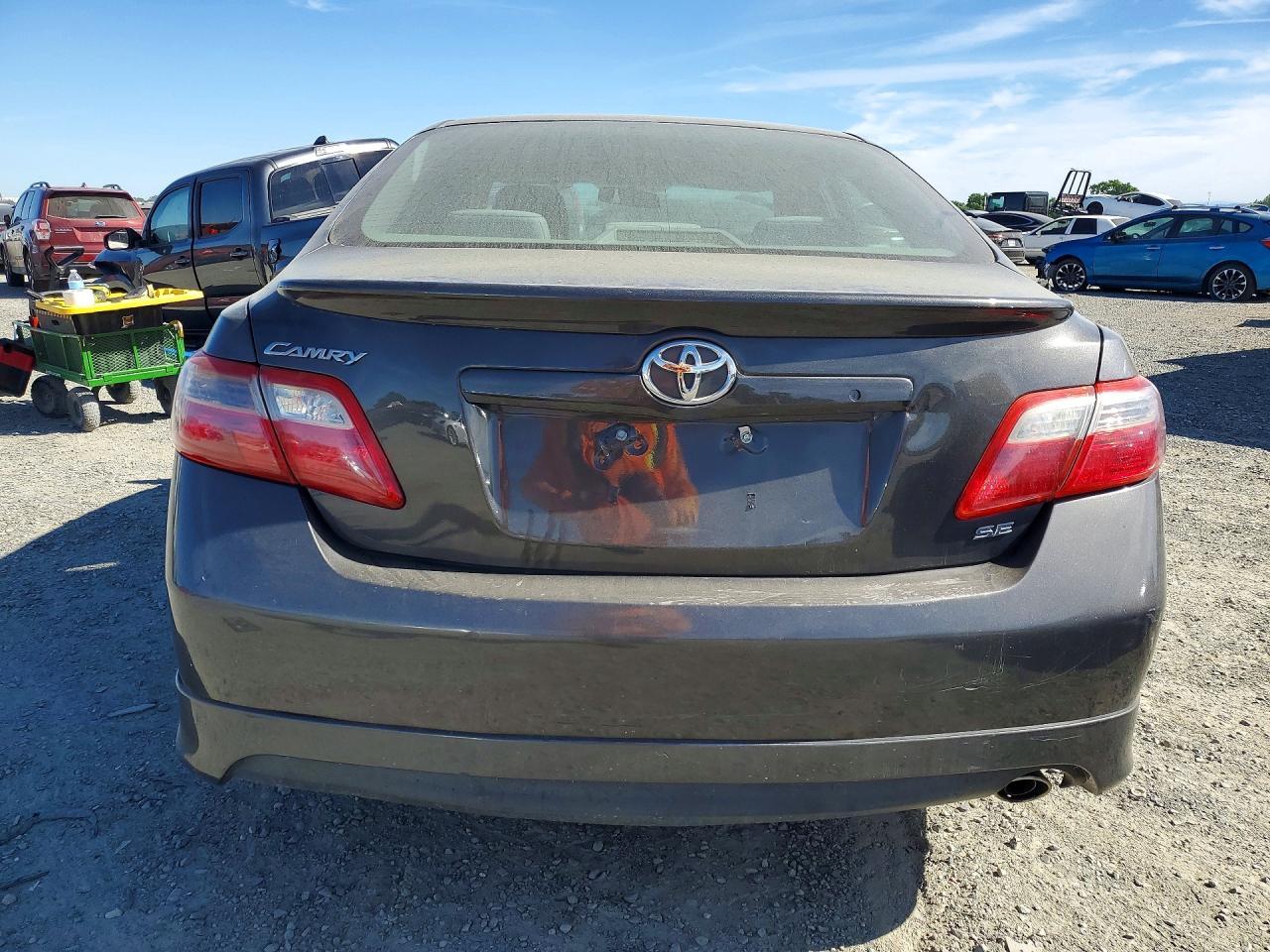 2009 Toyota Camry Se - Фото 6