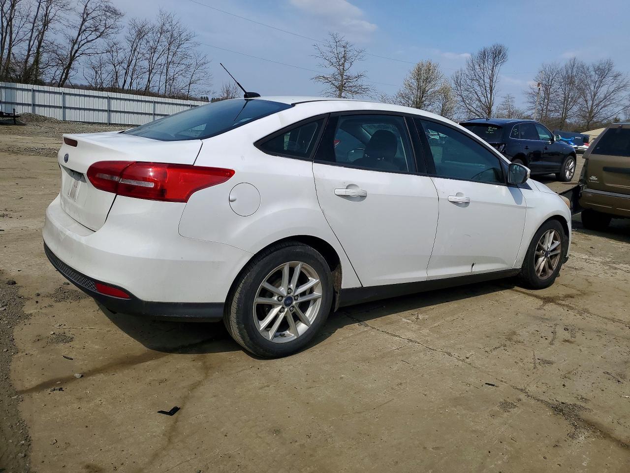 2016 Ford Focus S - Image 3
