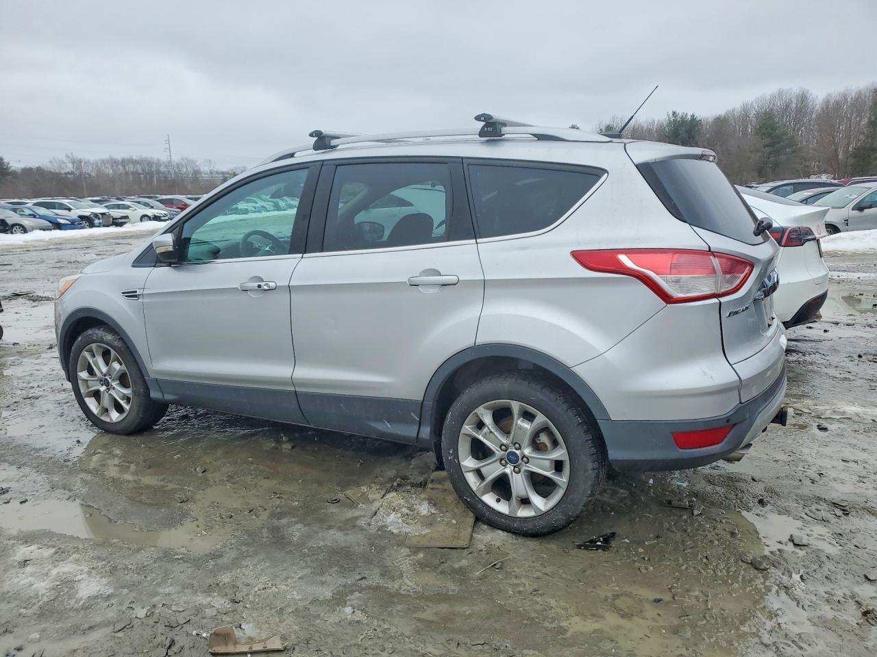 2014 Ford Escape - Image 2
