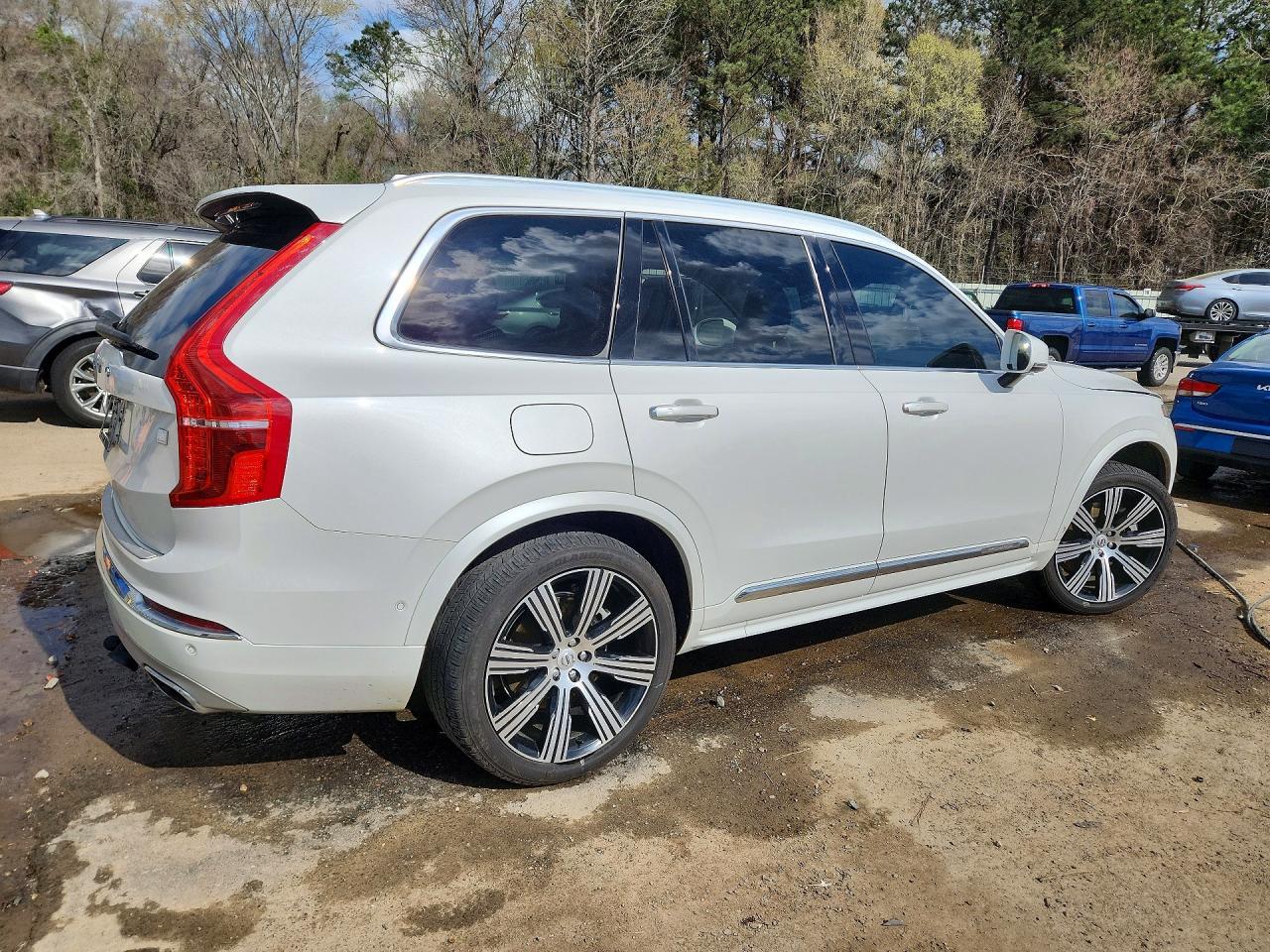 2021 Volvo Xc90 T8 Recharge Inscription - Image 3