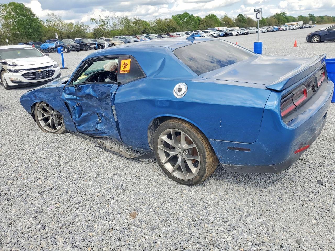 2020 Dodge Challenger Sxt - Image 2