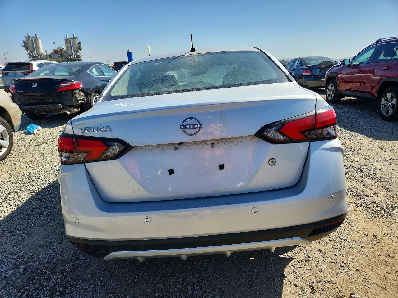 2023 Nissan Versa S - Image 6