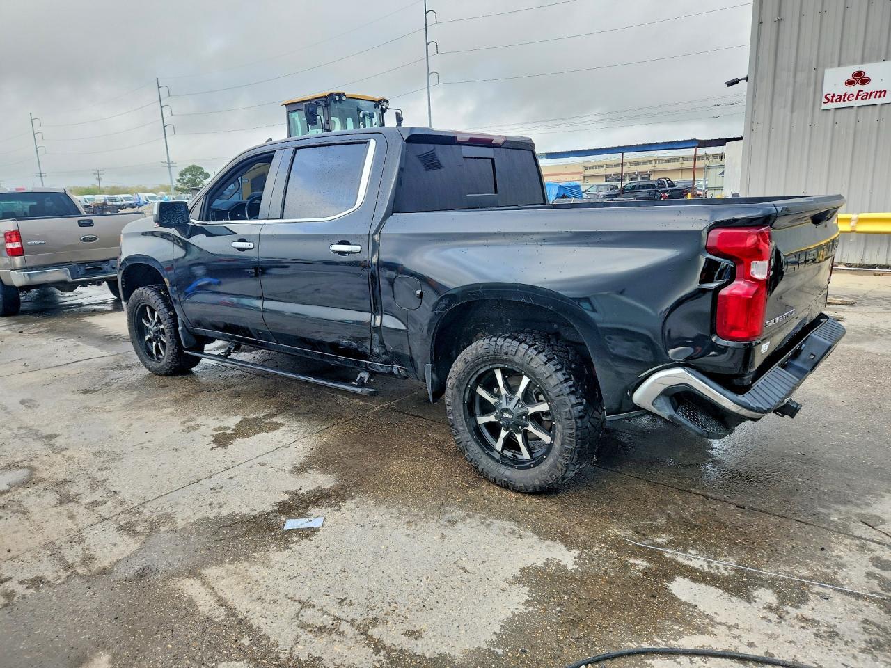 2022 Chevrolet Silverado K1500 Ltz - Image 2