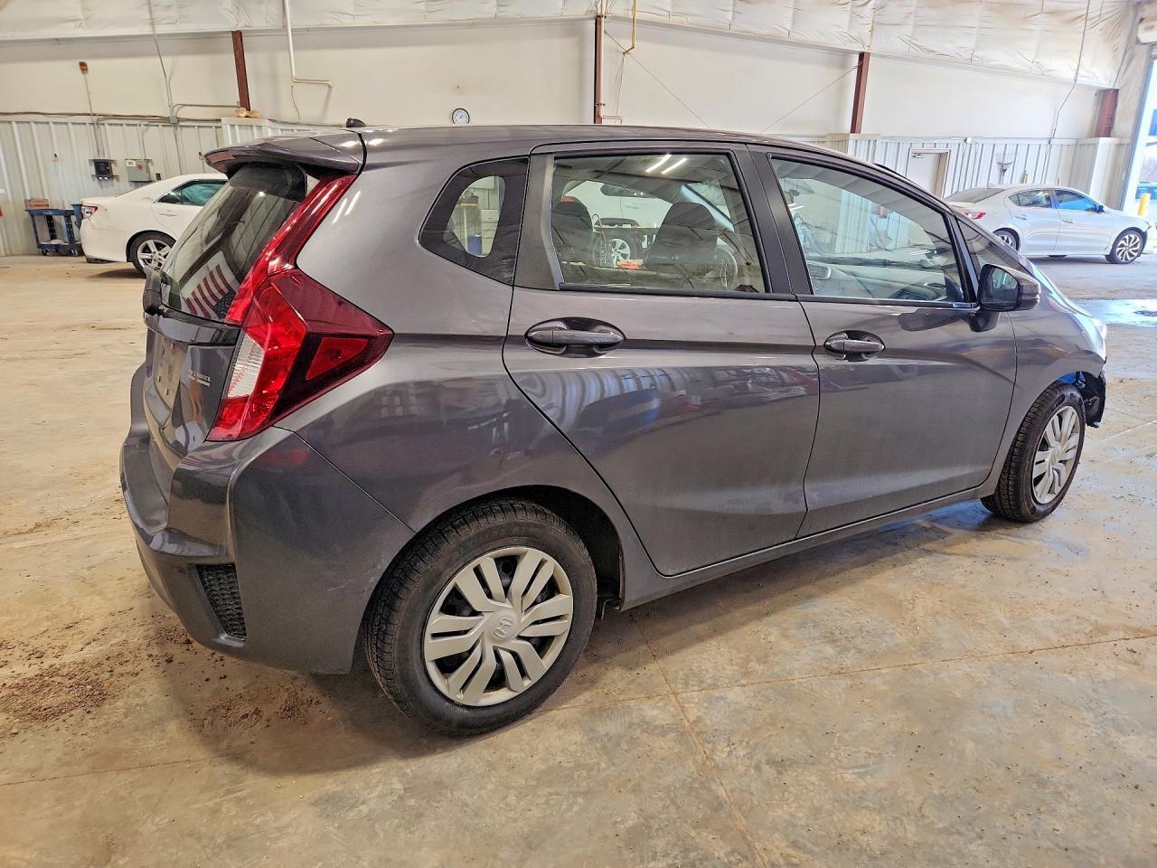 2017 Honda Fit Lx - Фото 3