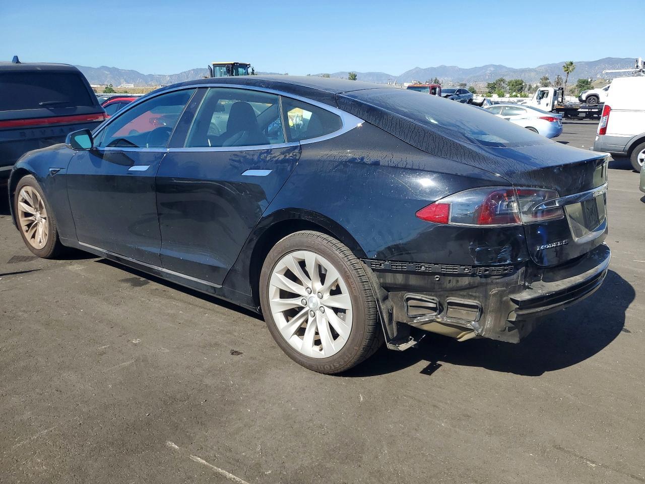 2018 Tesla Model S - Фото 2