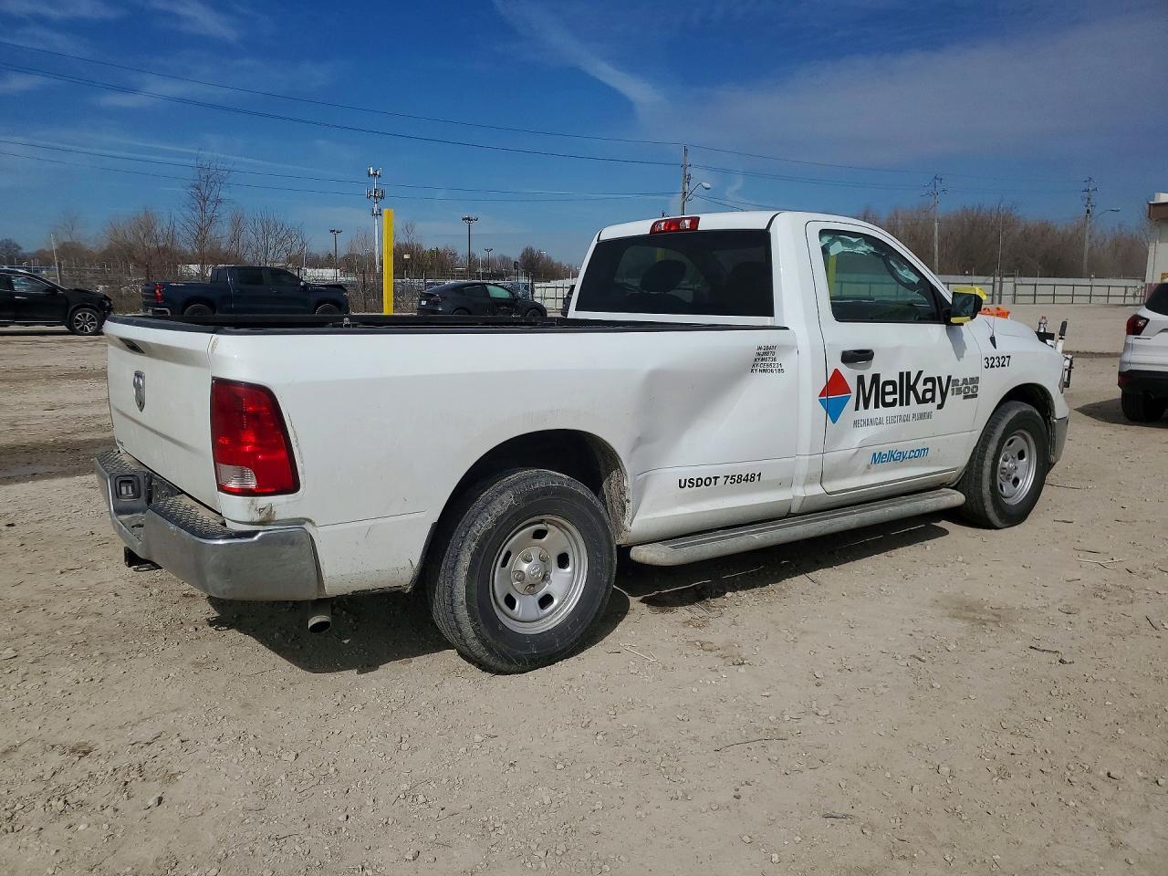 2023 Ram 1500 Classic Tradesman - Фото 3