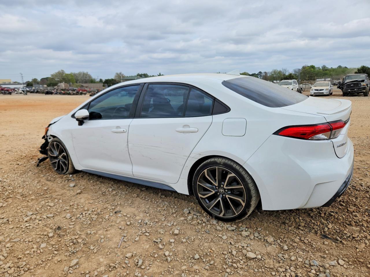 2020 Toyota Corolla Se - Фото 2