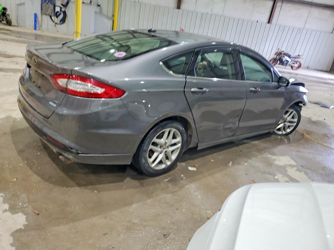 2014 Ford Fusion Se - Фото 3
