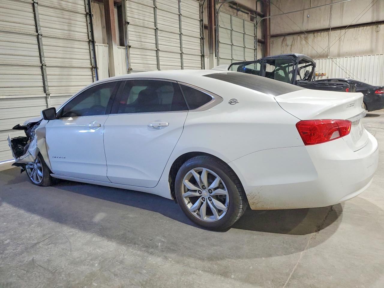 2019 Chevrolet Impala Lt - Фото 2