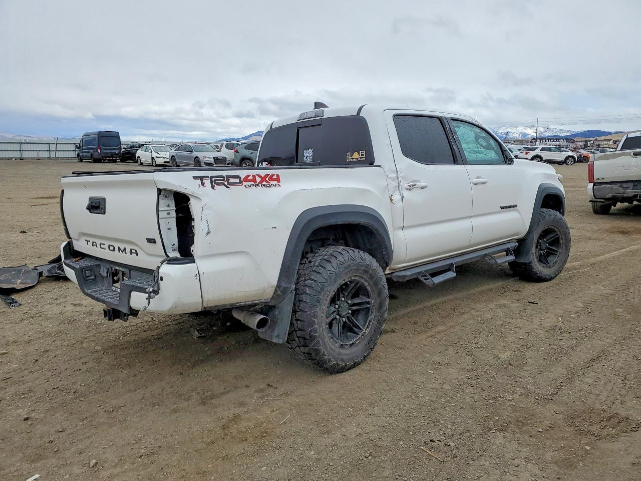 2023 Toyota Tacoma Trd Off-Road - Image 3