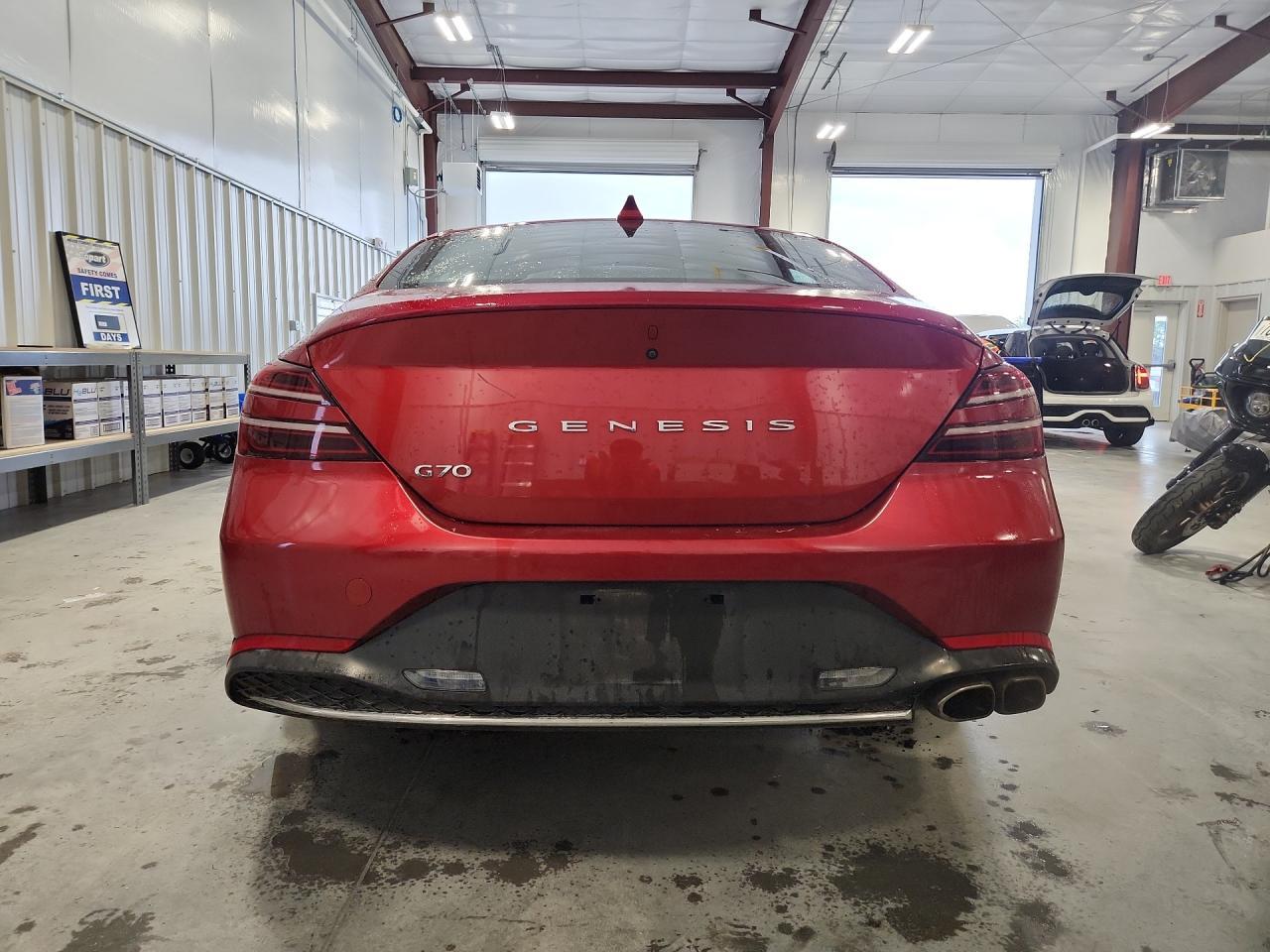 2022 Genesis G70 Base - Image 6