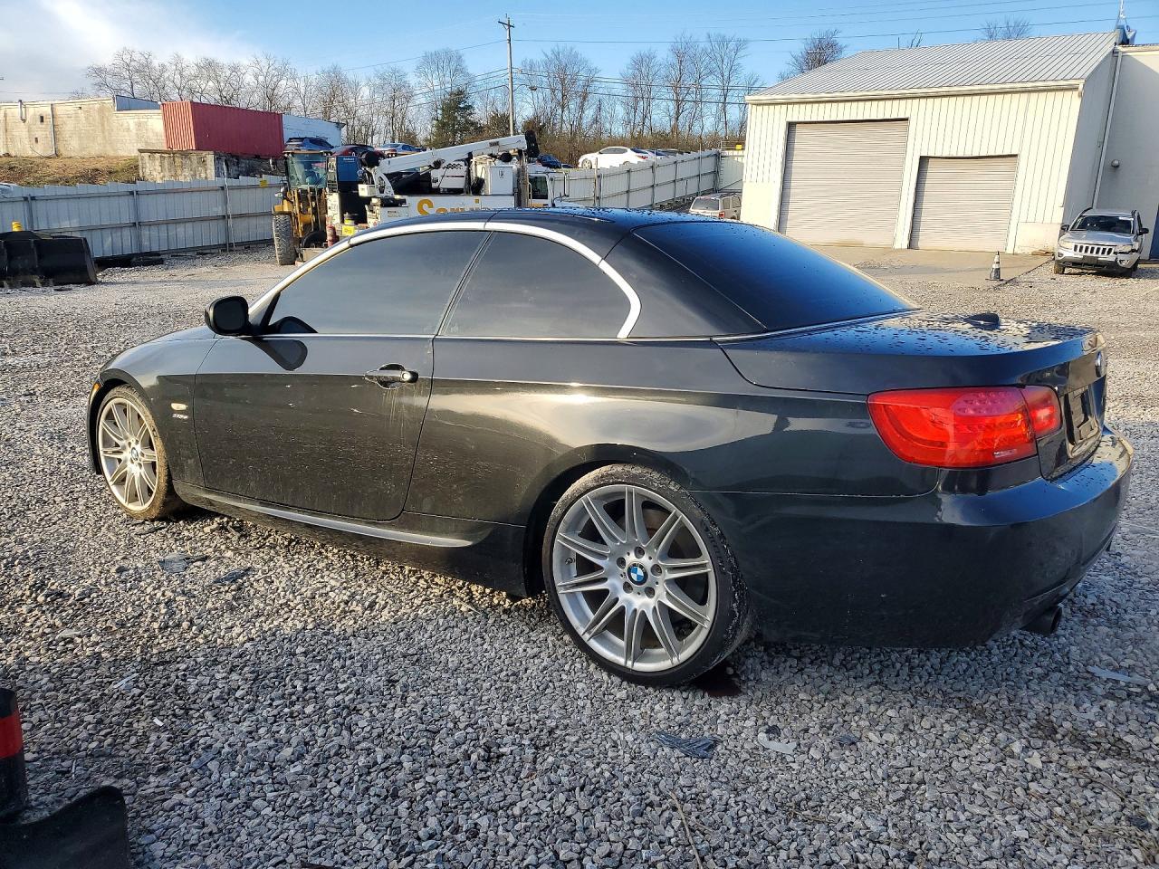 2011 BMW 335 Is - Фото 2
