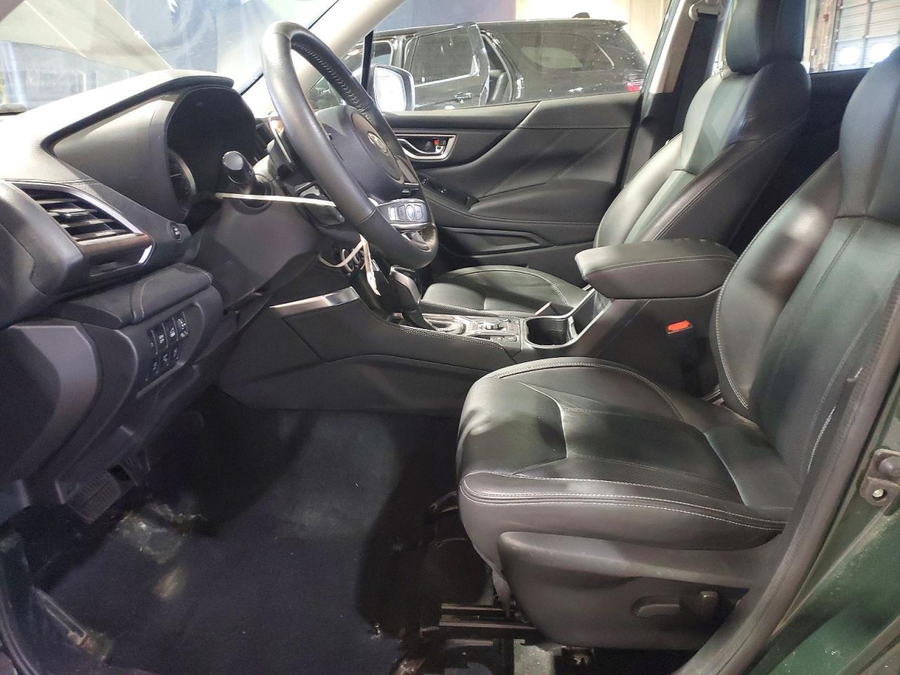 2023 Subaru Forester Touring - Image 7