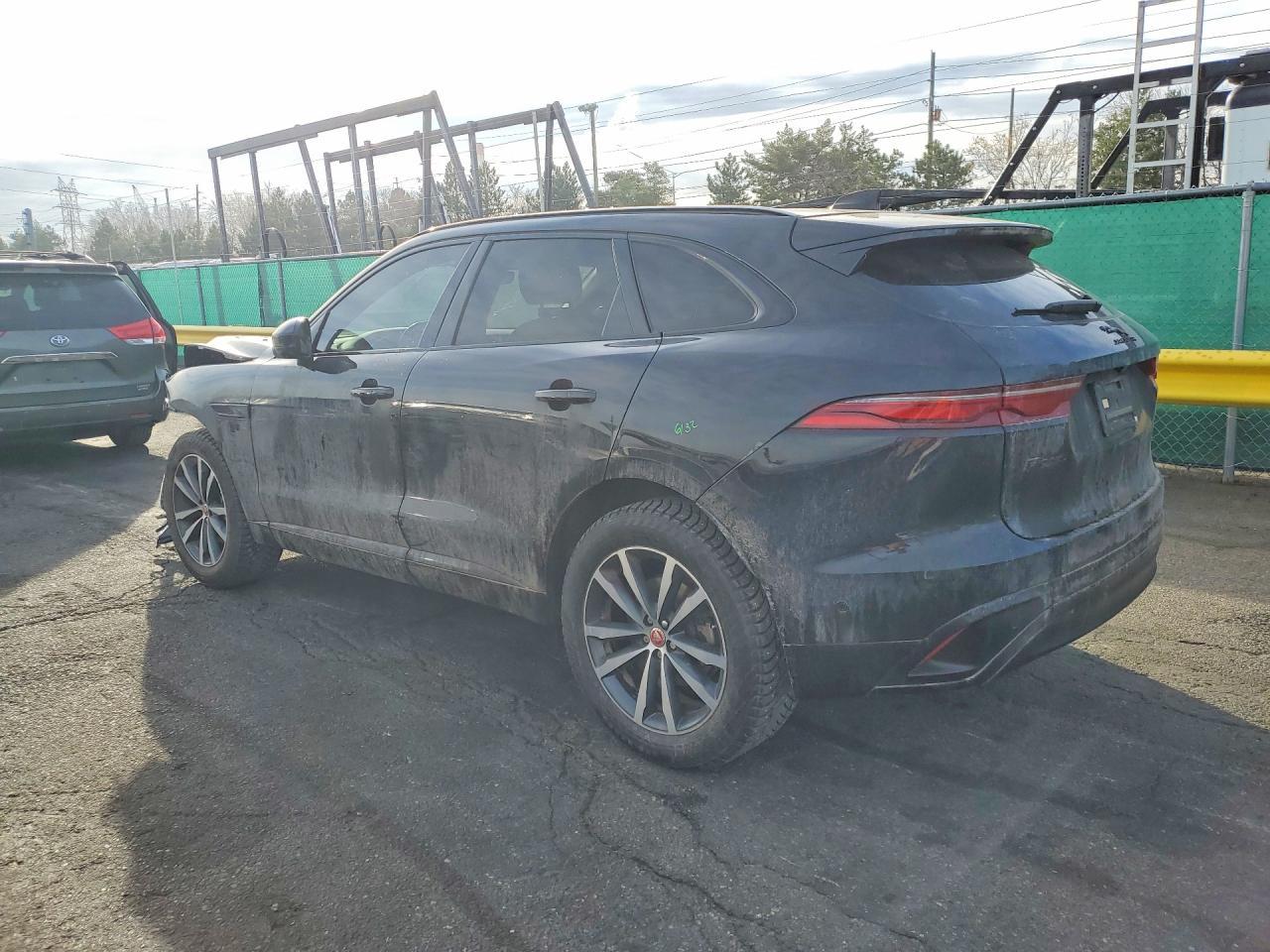 2021 Jaguar F-Pace S - Фото 2