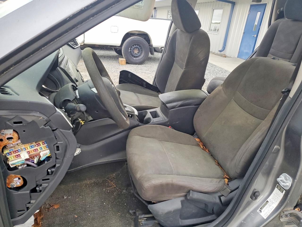 2016 Nissan Rogue S - Фото 7