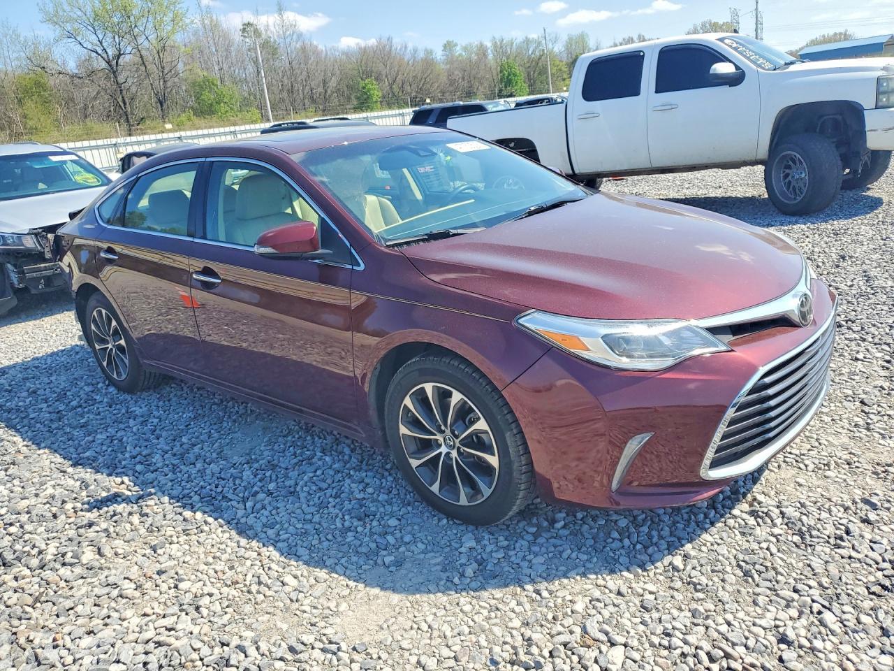2018 Toyota Avalon Xle Premium - Image 4