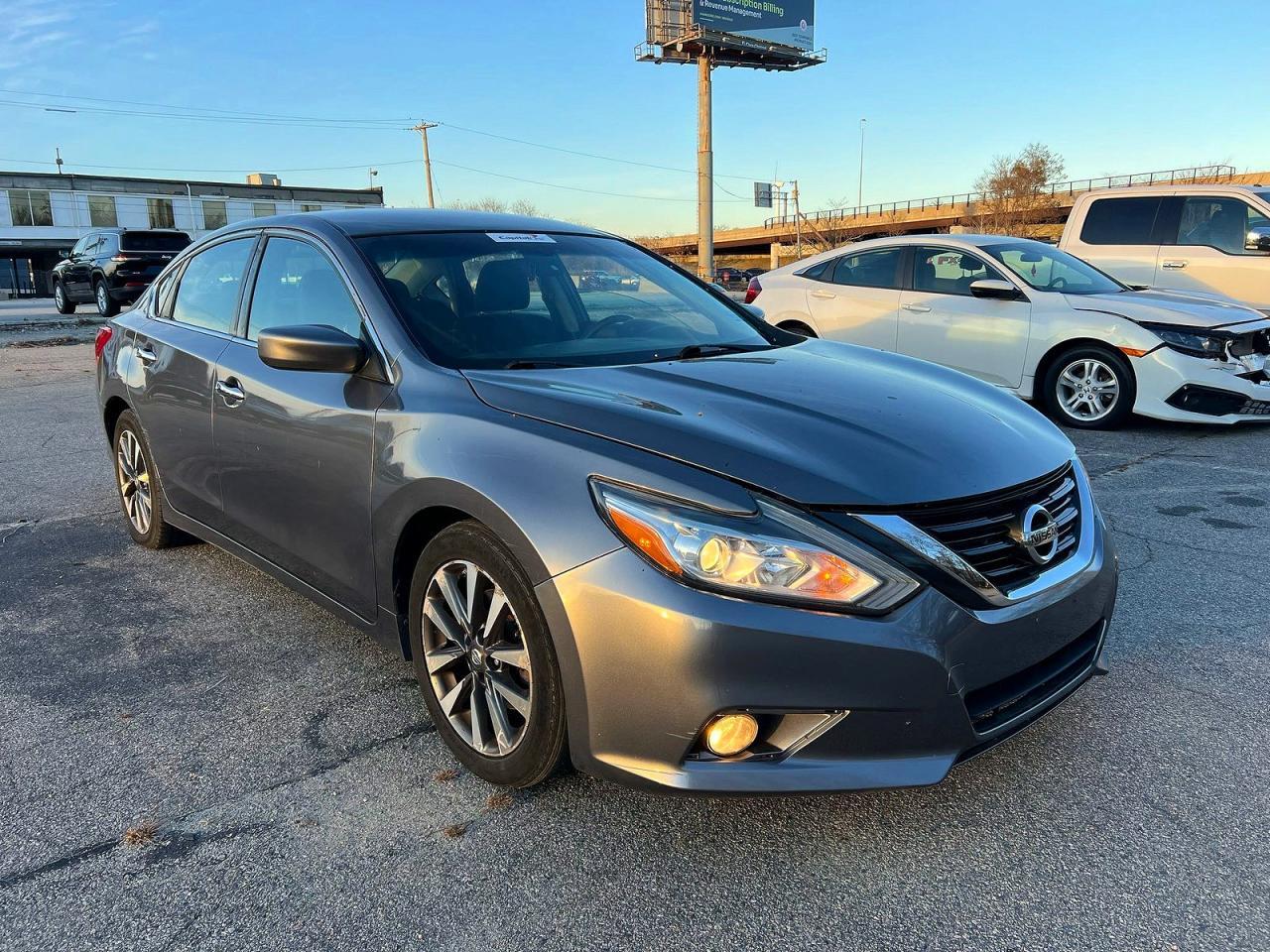 2017 Nissan Altima 2.5 - Фото 2