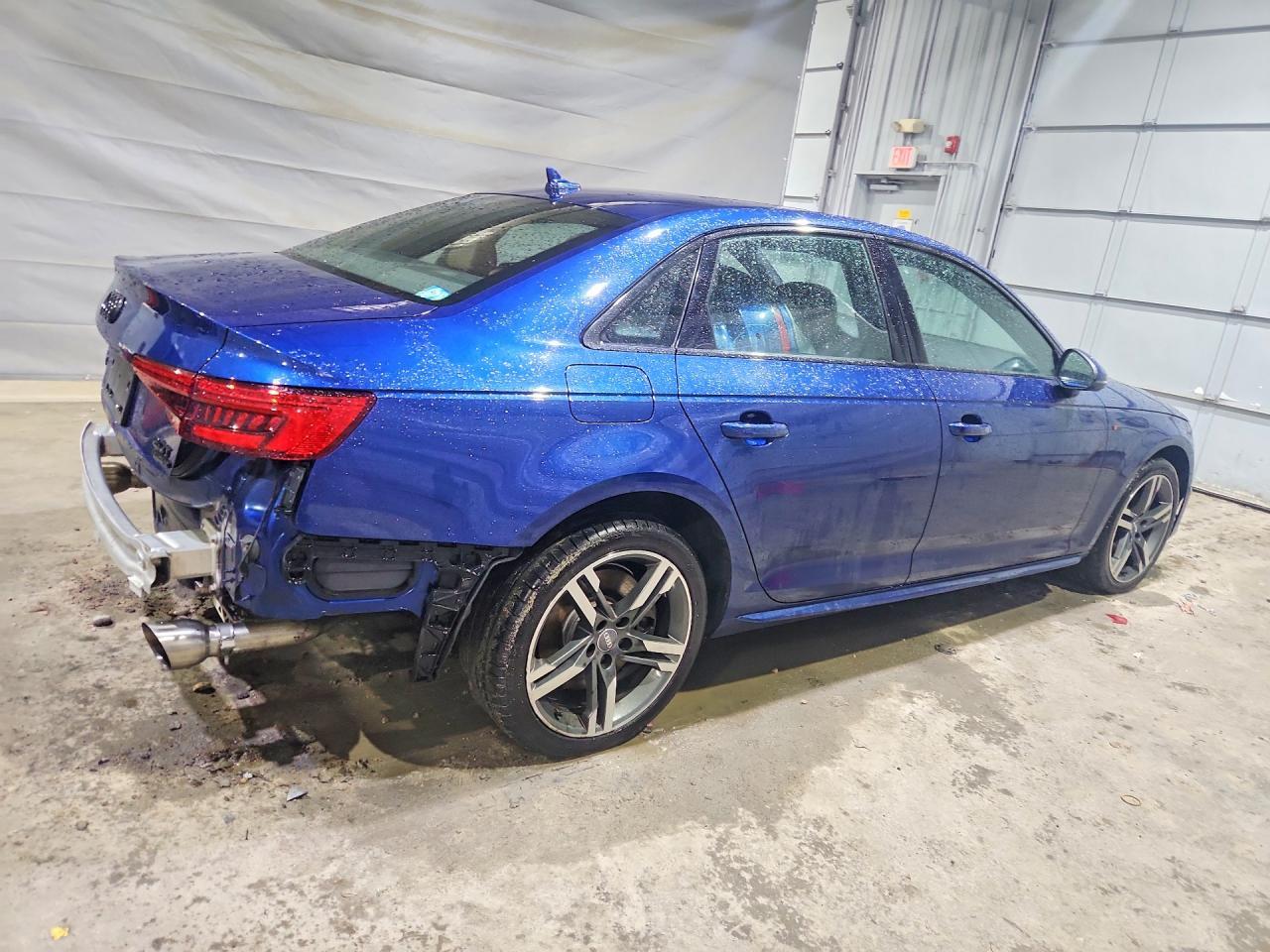 2017 Audi A4 Prestige - Фото 3