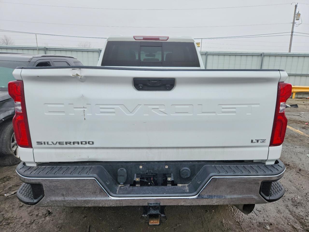 2020 Chevrolet Silverado - Фото 6
