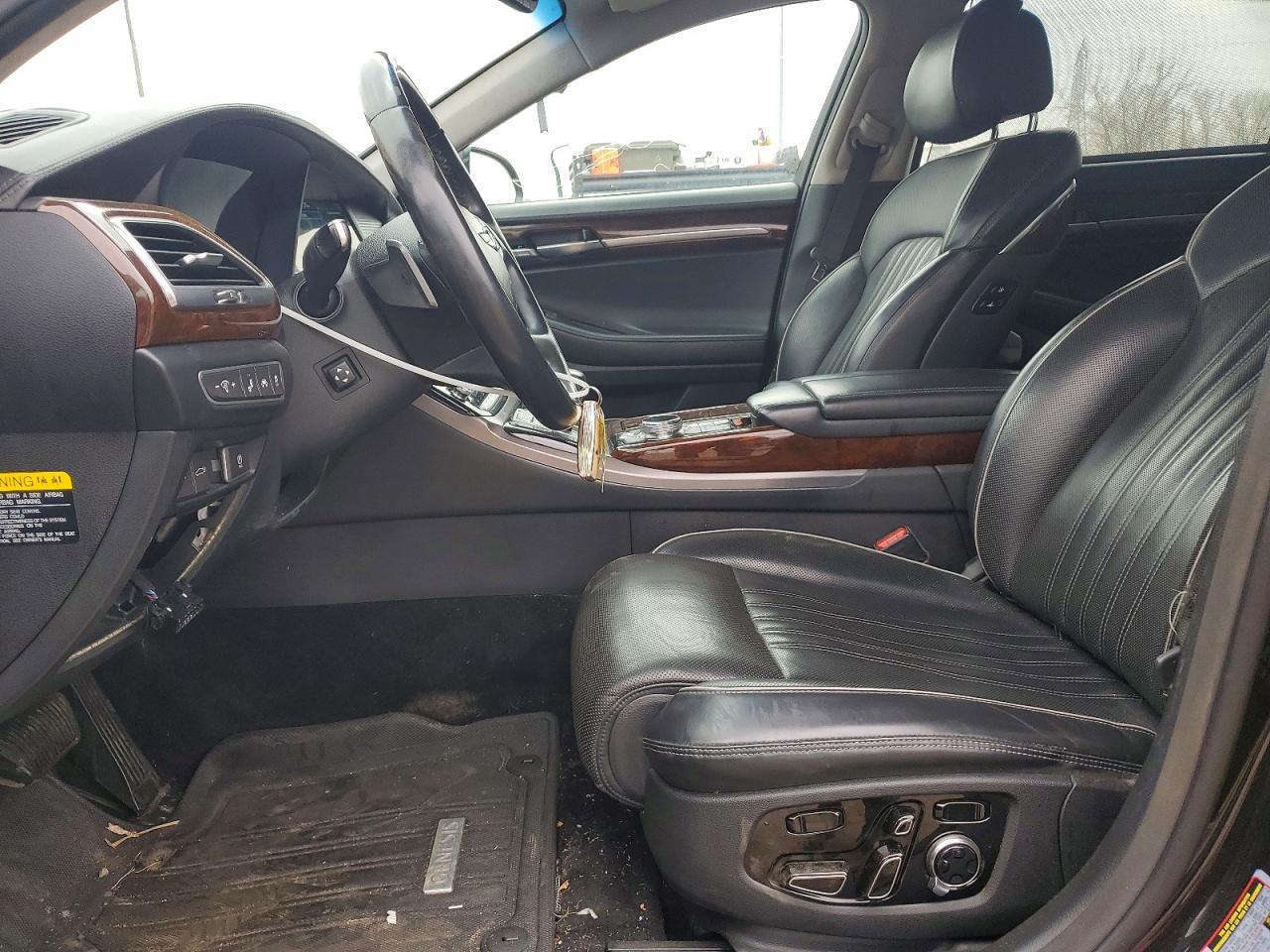 2019 Genesis G90 3.3T Premium - Image 7