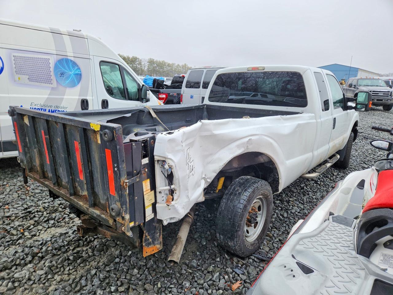 2016 Ford F250 Super Duty - Image 3