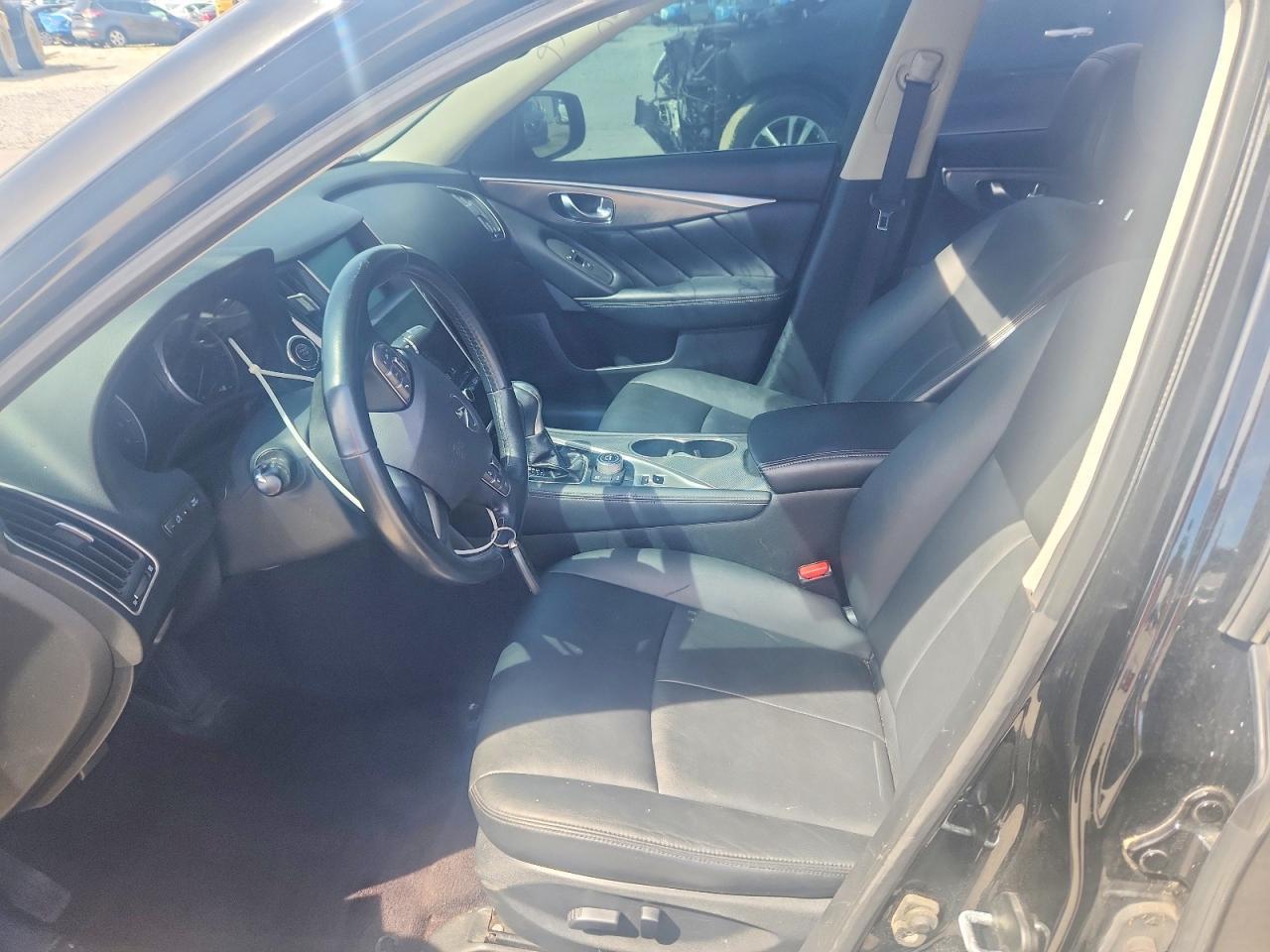 2017 Infiniti Q50 3.0T Signature Edition - Image 7