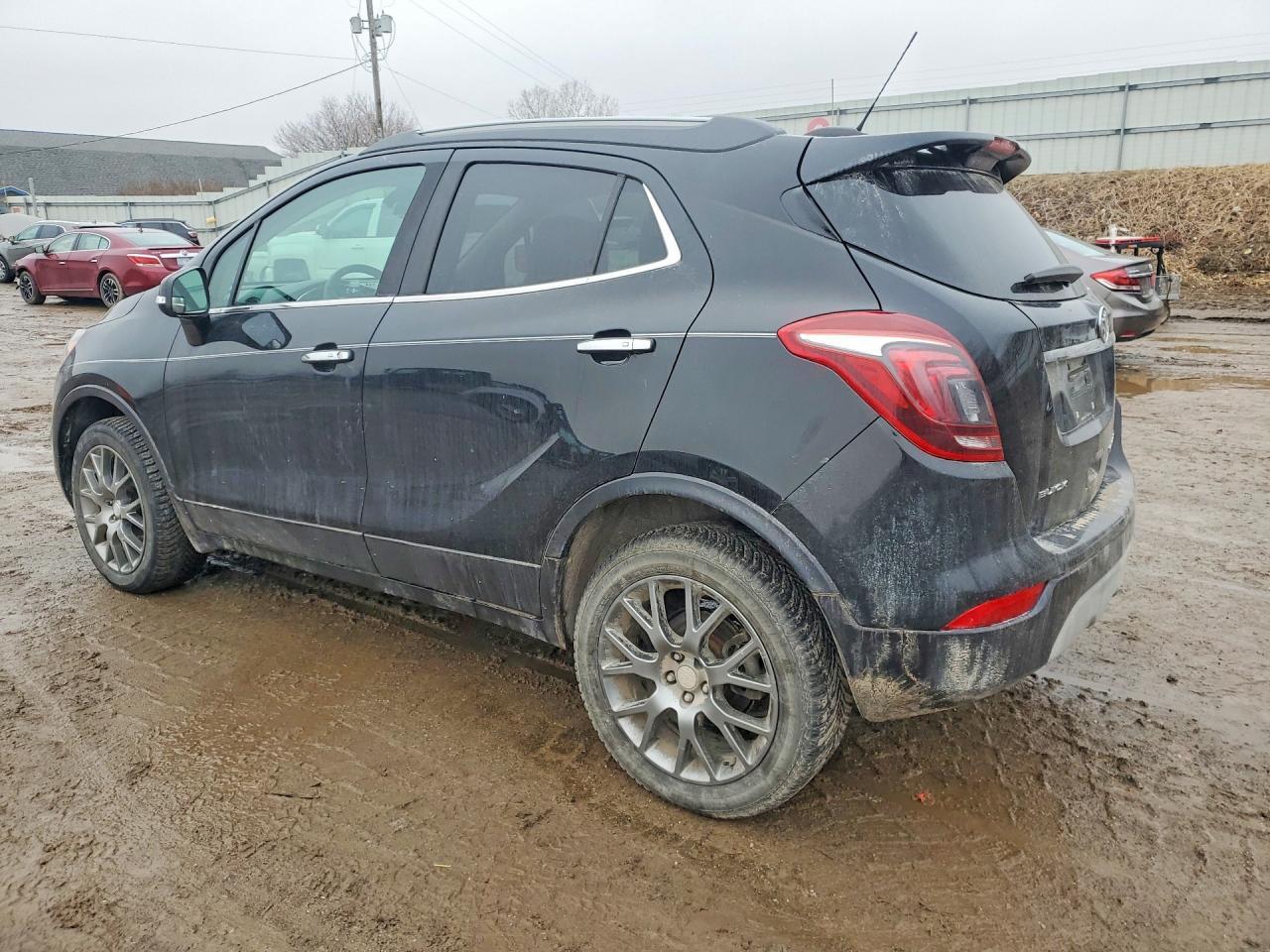 2018 Buick Encore Sport Touring - Фото 2