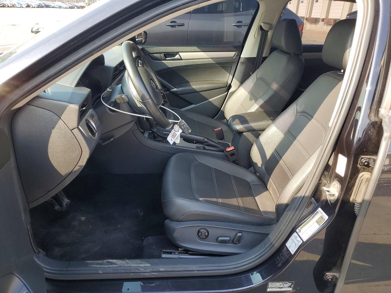 2021 Volkswagen Passat Se - Фото 7