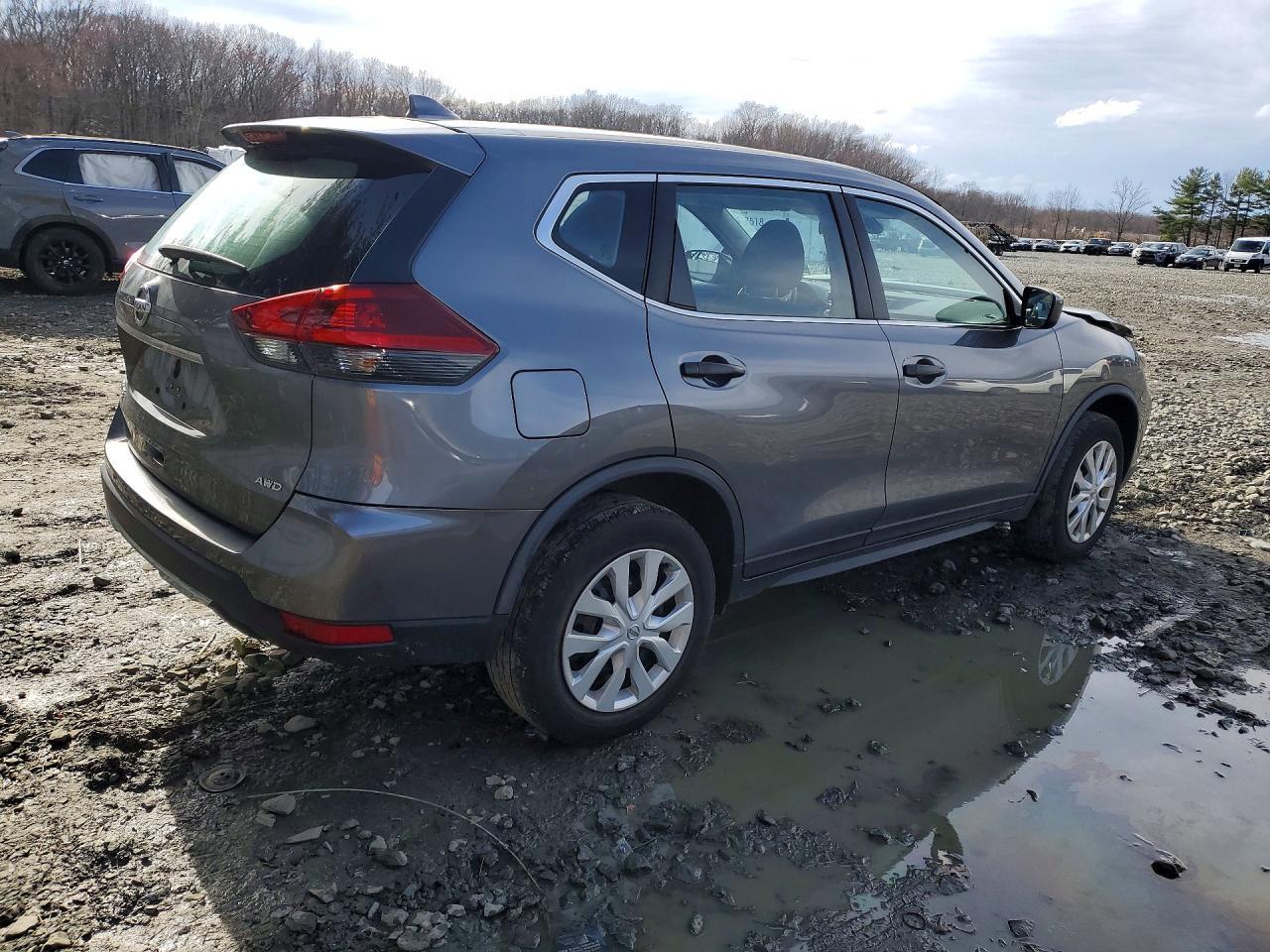 2020 Nissan Rogue S - Image 3