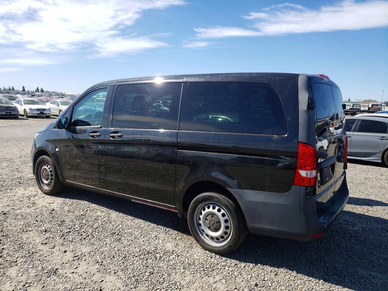 2019 Mercedes-Benz Metris - Image 2