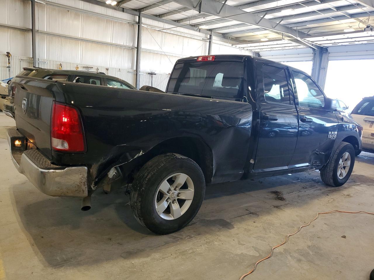 2024 Ram 1500 Classic Slt - Image 3