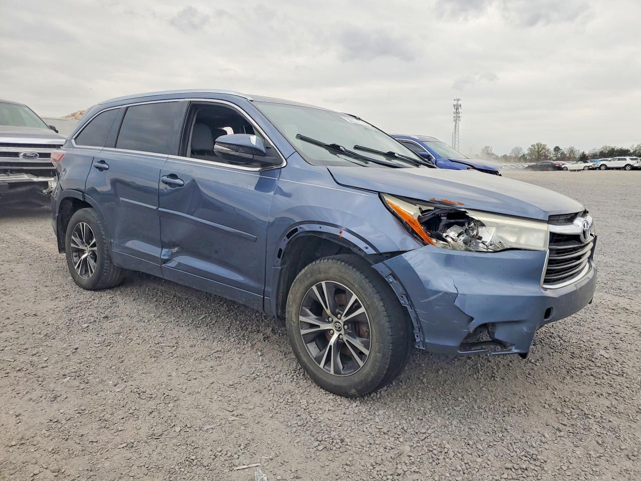 2016 Toyota Highlander Xle - Фото 4