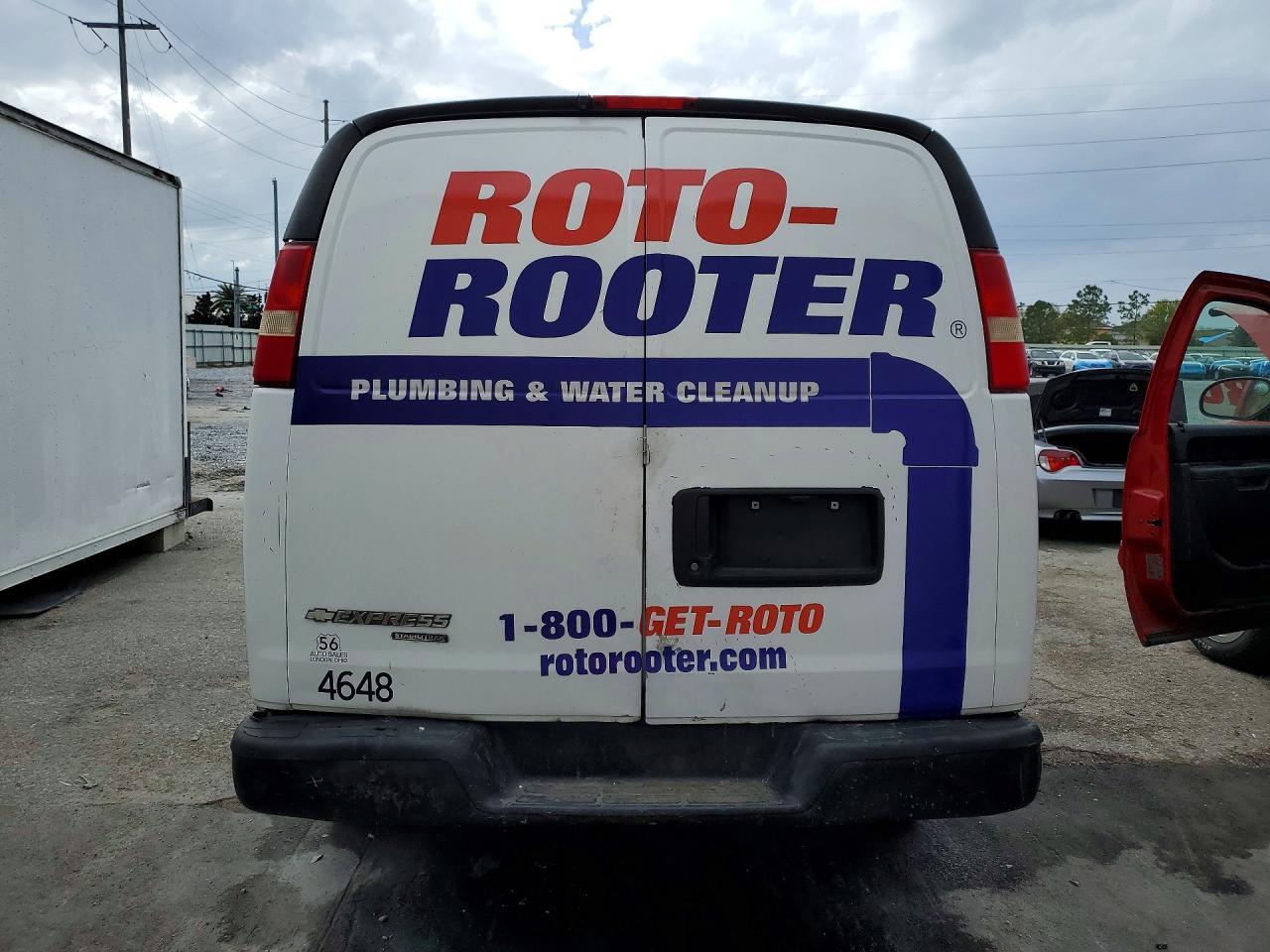 2012 Chevrolet Express G2500 - Фото 6