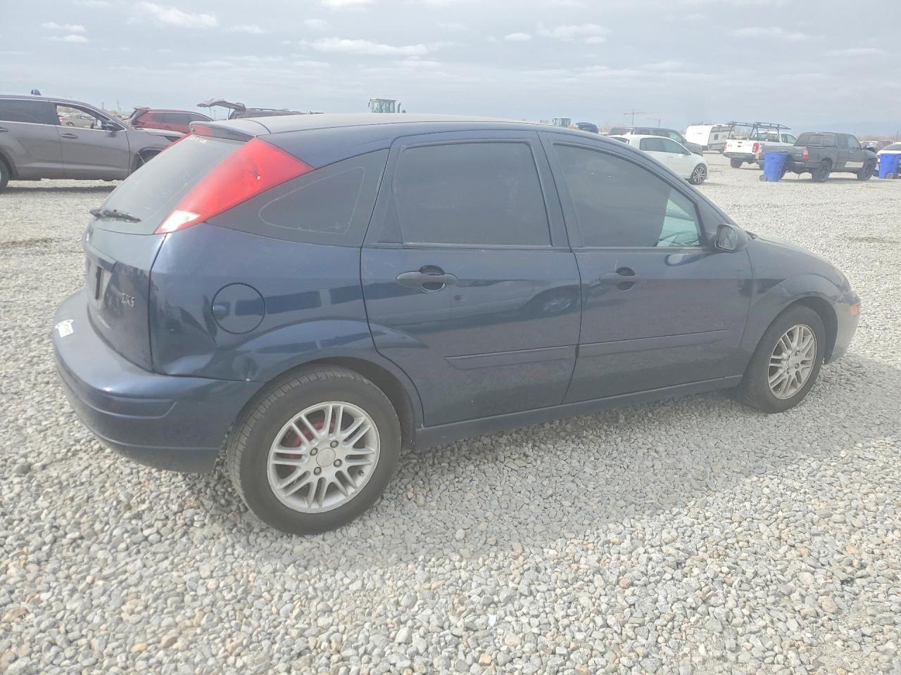 2003 Ford Focus - Фото 3