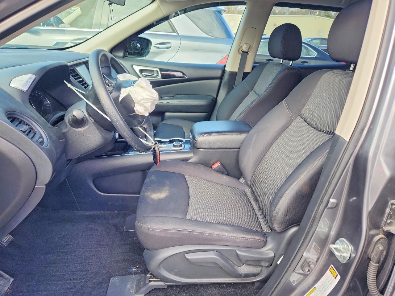 2018 Nissan Pathfinder - Image 7