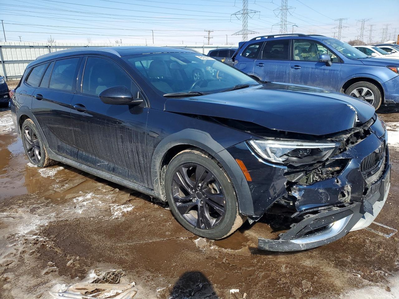 2018 Buick Regal Tourx Essence - Фото 4