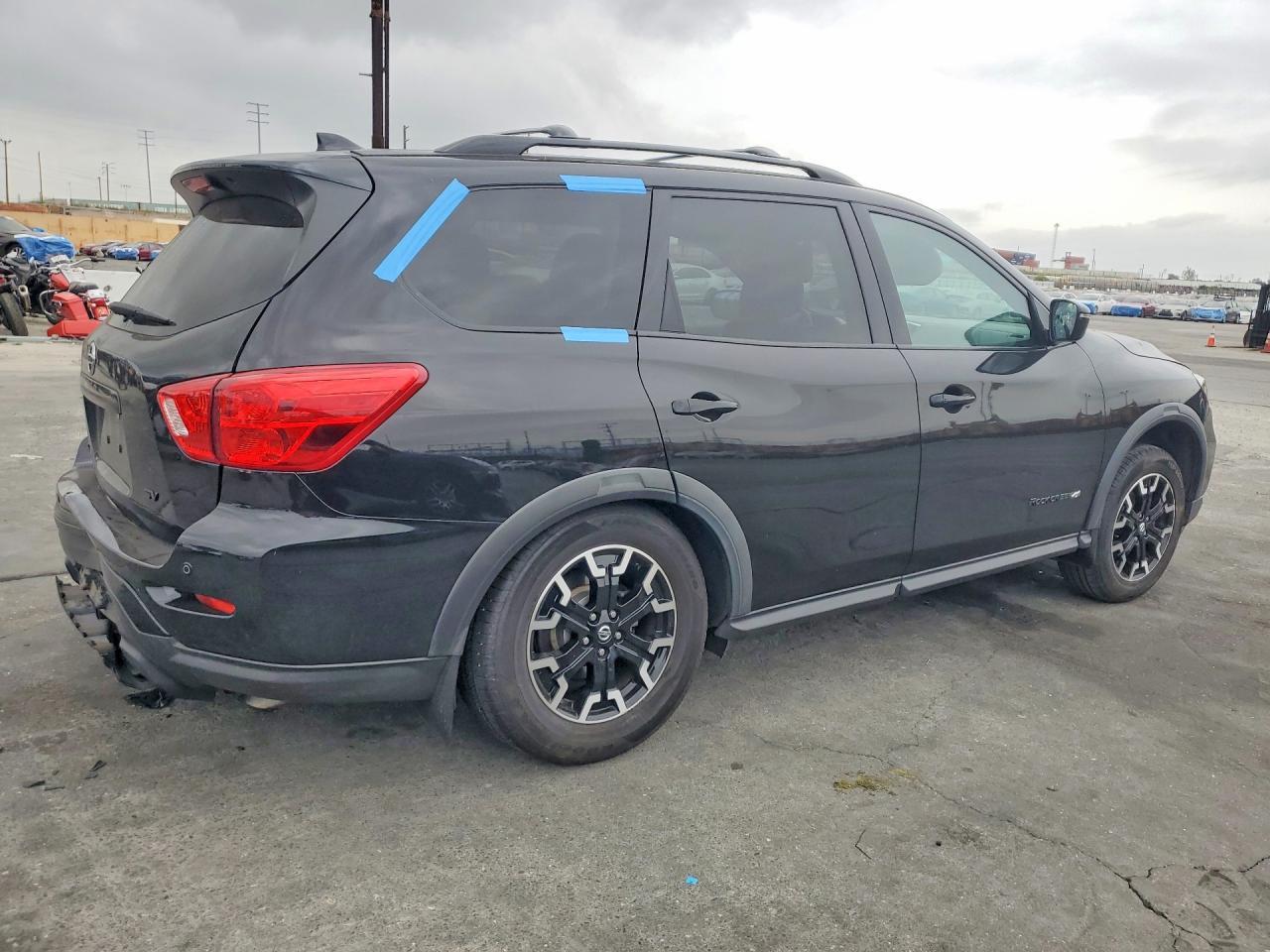 2020 Nissan Pathfinder Sv - Фото 3