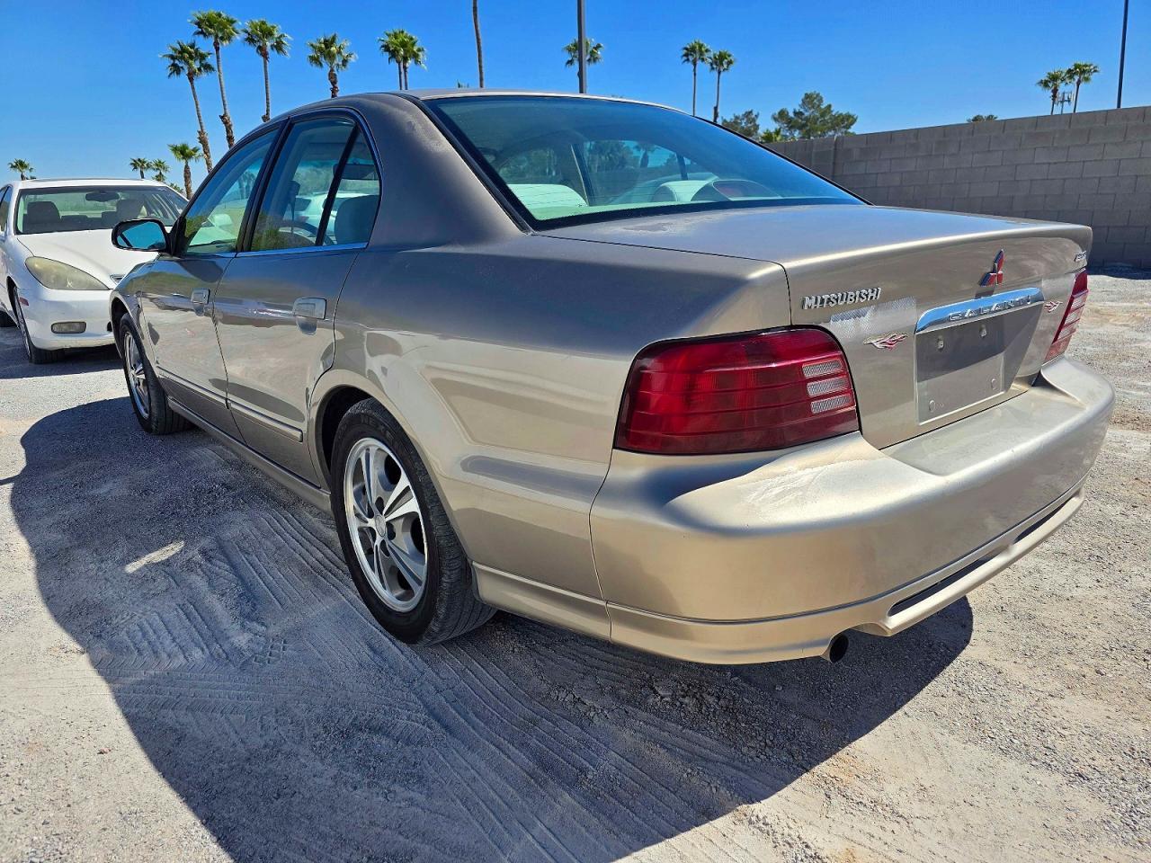 1999 Mitsubishi Galant Es - Фото 3