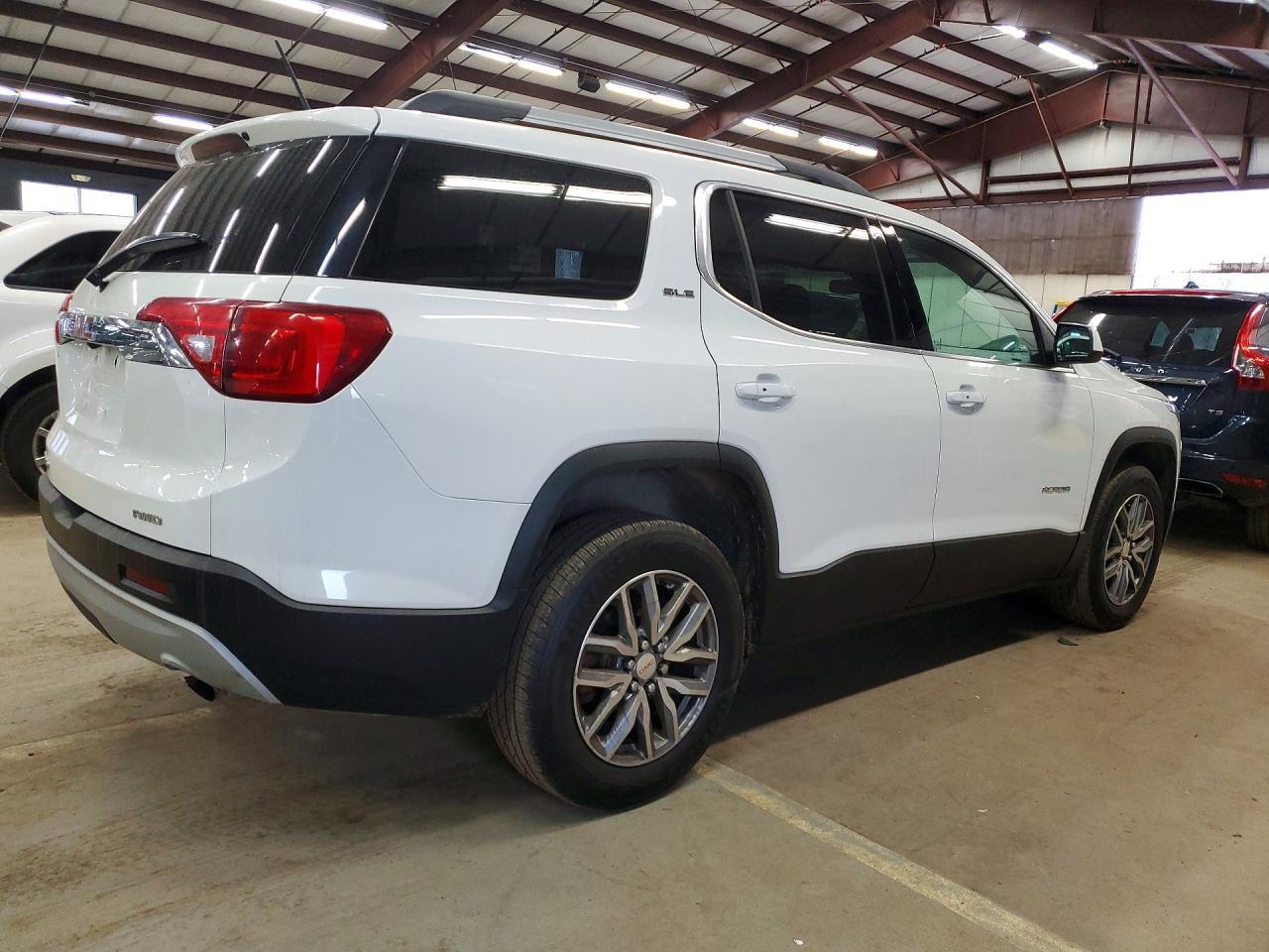 2017 GMC Acadia Sle - Фото 3