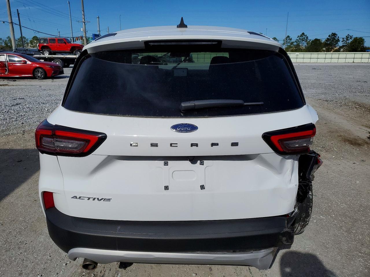 2024 Ford Escape Active - Фото 6