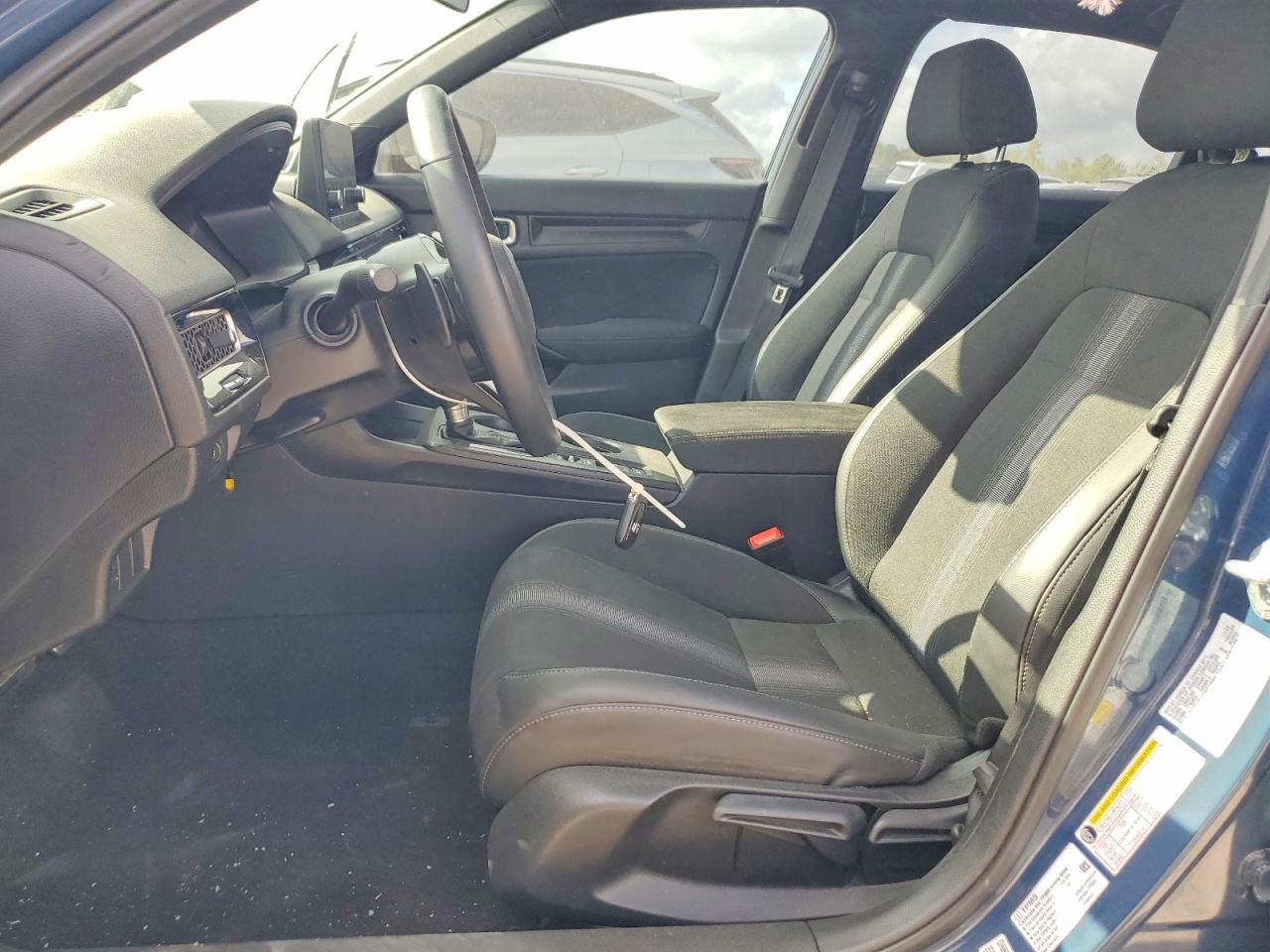 2025 Honda Civic Sport - Фото 7