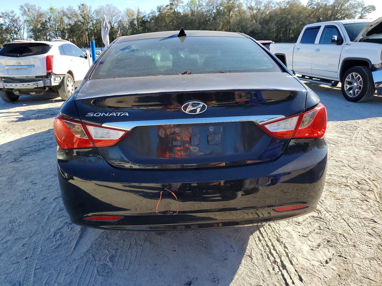 2013 Hyundai Sonata Gls - Image 6
