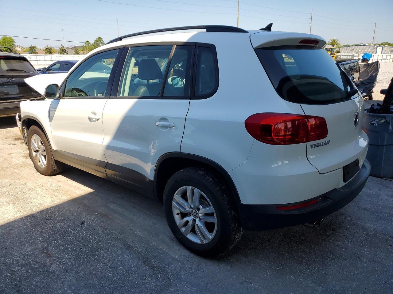 2017 Volkswagen Tiguan S - Image 2