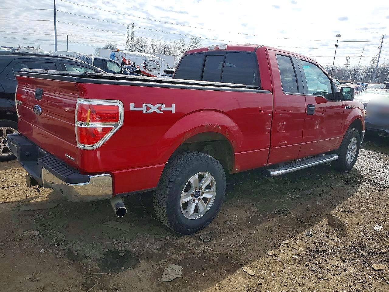 2012 Ford F150 Super Cab - Фото 3