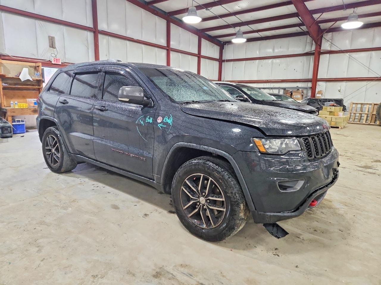2017 Jeep Grand Cherokee Trailhawk - Фото 4