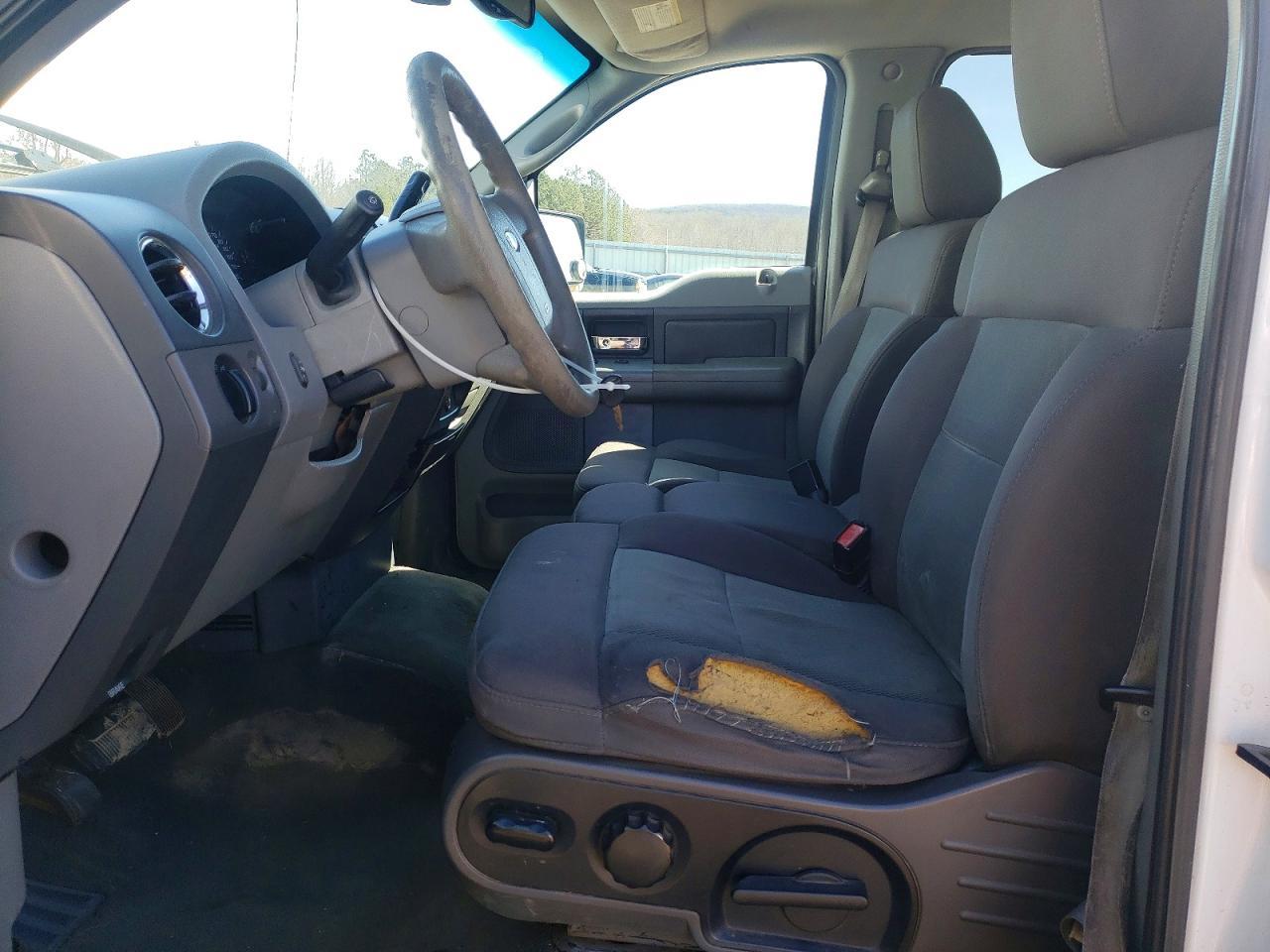 2004 Ford F150 Supercrew - Image 7