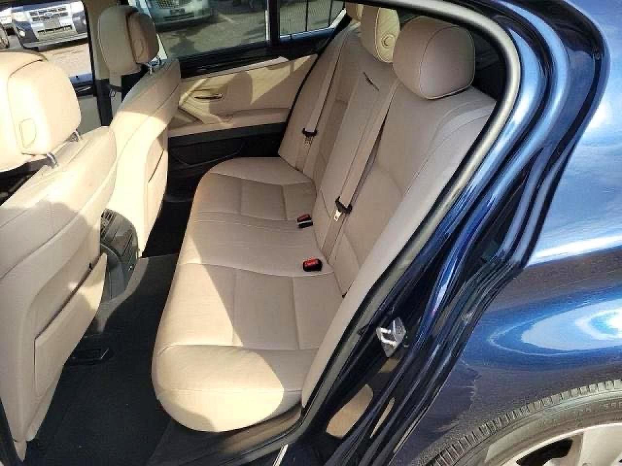 2011 BMW 528 I - Image 6