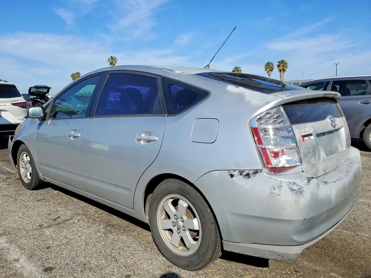 2007 Toyota Prius Base - Фото 2
