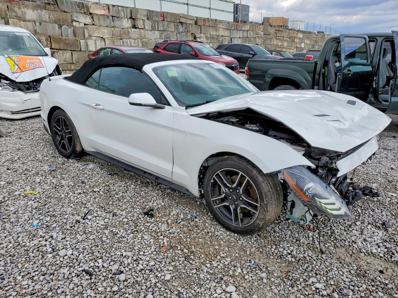 2018 Ford Mustang - Фото 4